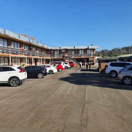 Cessnock Vintage Motor Inn Exterior photo